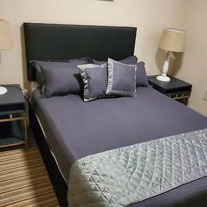 Guest house Double Bedroom, Dublin