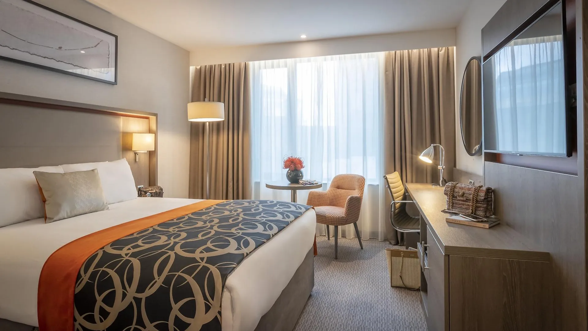 ****  Clayton Hotel Charlemont Dublin Ireland